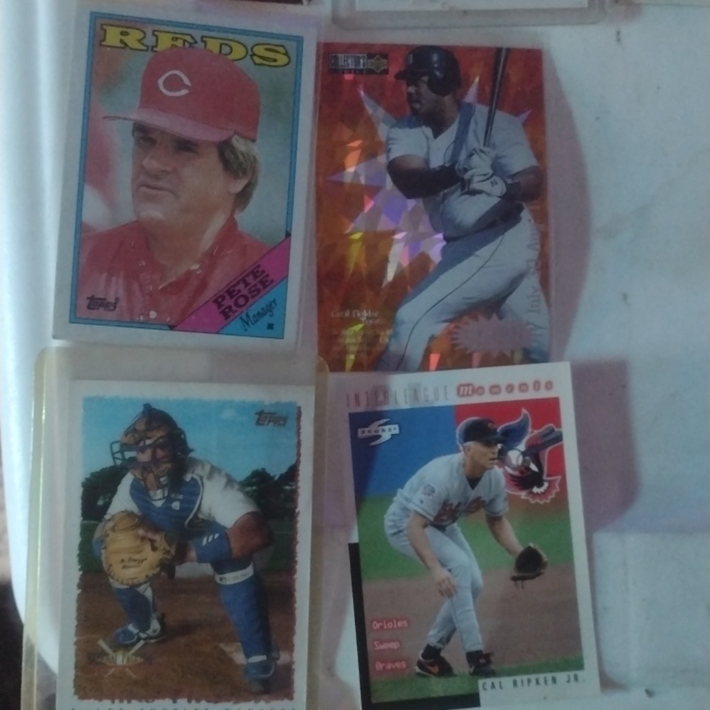 Baseball Trading Card Collection - Picture 3 of 7
